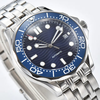 Automatic Water Resistant Men's Wristwatch
