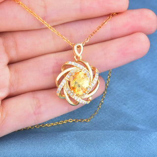 Atmospheric Imitation Yellow Crystal Pendant