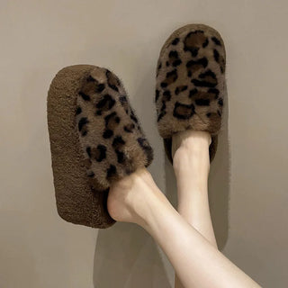 Fluffy Leopard Print Plush Slippers