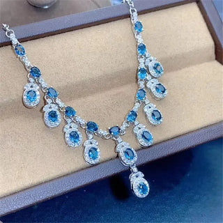 Elegant Topaz Pendant Choker Necklace