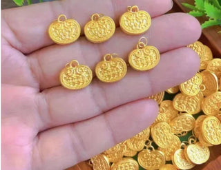 24K Pure Gold Floral Coin Pendant Necklace