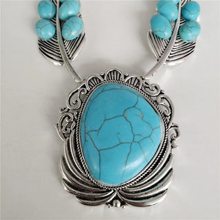 Long Vintage Indian Feather Necklace