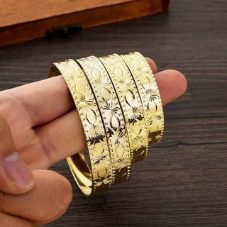Dubai Women Ethiopian Wedding Bangles