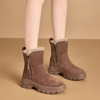 Trendy Women's Warm Commuter Boots