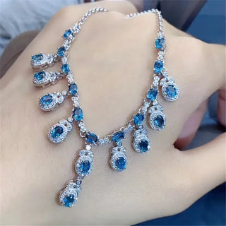 Elegant Topaz Pendant Choker Necklace