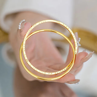 Embossed Pearl Classical Style Bangle