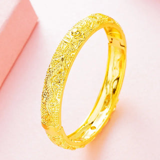 Luxury Dignity Dragon Pattern Bangle