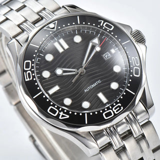 Automatic Water Resistant Men's Wristwatch