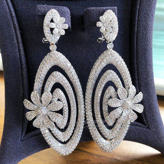 Fresh Elegant Flower Long Dangle Earring