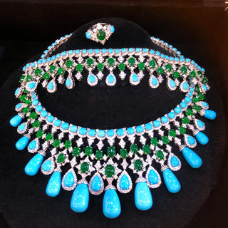 Gorgeous Luxury Torques Jewelry Set