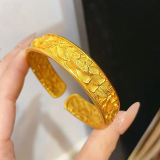 Ladies Wedding Party Flower Bracelets