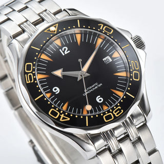 Automatic Water Resistant Men's Wristwatch
