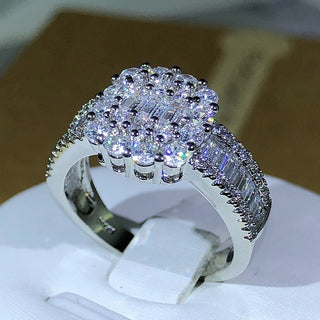 High Quality Ladies Engagement Ring