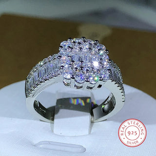 High Quality Ladies Engagement Ring