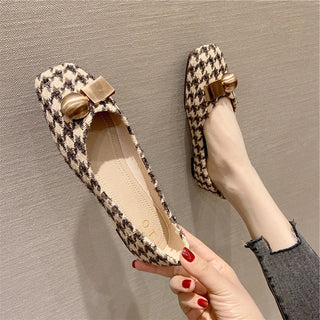Versatile Flat Bottom Shallow Mouth Shoes