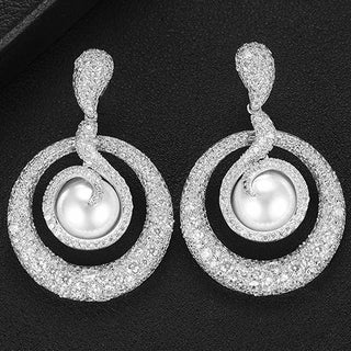 Trendy Luxury Snake Pearl Drop Earring