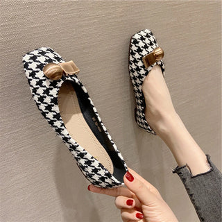 Versatile Flat Bottom Shallow Mouth Shoes