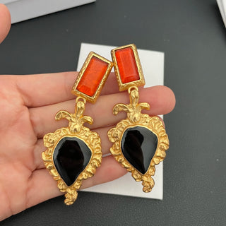 Retro crystal-patterned ear clips with a unique ancient style earrings