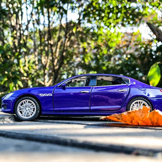 Ghibli Simulation Model Coupe Toy Vehicle