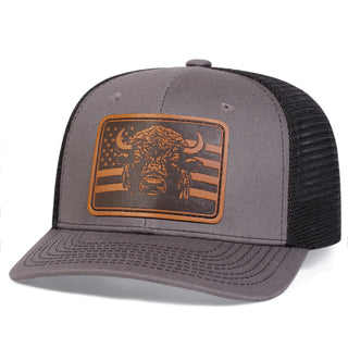Unisex Brown Flag Bull Head Leather Label Baseball Net Caps Spring and Summer Outdoor Adjustable Casual Hats Sunscreen Hat