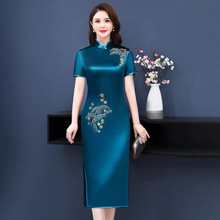 Chinese Stand Collar Cheongsam Dress Luxury Silk Satin Party Dresses Women Vintage Flower Embroidery Midi Vestido Summer J883
