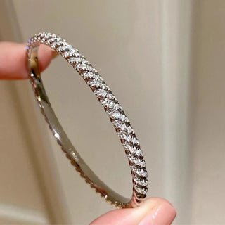 Elegant Sparkling Diamond Gemstone Bracelet