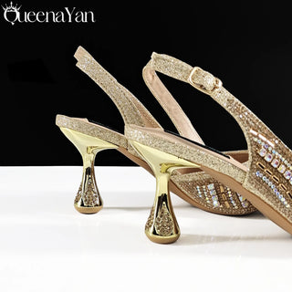 Elegant Pointed-Toe Design Sandals