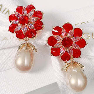 Trendy Original Flower Pearl Earring