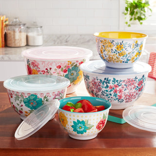 Attractively Designed Mixing Bowl Set