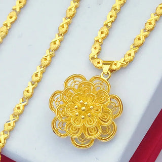 Luxury 24K Gold Flower Pendant Necklace