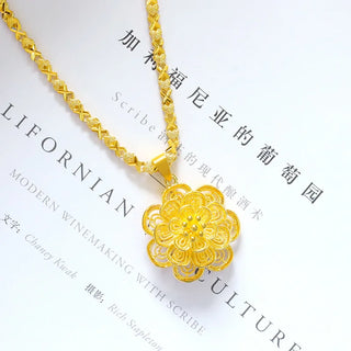 Luxury 24K Gold Flower Pendant Necklace