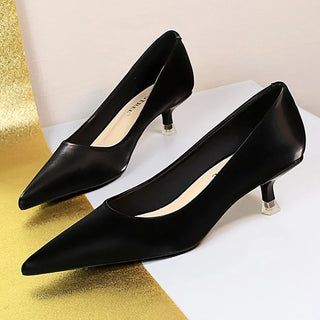 Woman Mid Heeled Pointed Toe Shoes