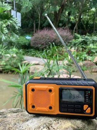 Solar Power Hand Crank Charging Emergency Radio