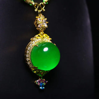 Exquisite Ice Jewelry Perfect Inlaid Pendant