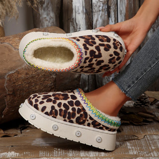 Women Rivet Platform Plush Slippers