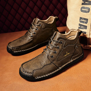 Handmade Genuine Leather Casual Shoes for Men Outdoor Hiking Shoes Winter Men Ankle Snow Boots Optional Plush Warm Male Sneakers