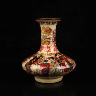 Exquisite Handmade Porcelain Painted Vase