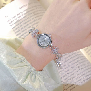 Watches For Women Fashion Elegant Gold Silver Bracelet Small Quartz Wristwatch 2025 Women's Lucky Watch Girlfriend Lovers Gift