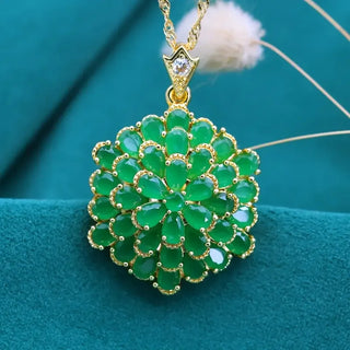 Exquisite Vintage 18K Flower Pendant