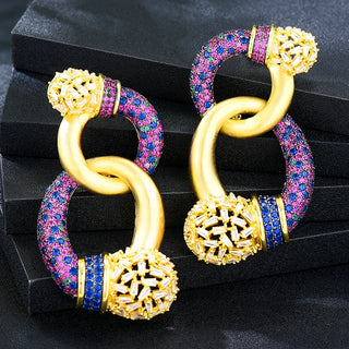 Vintage Famous Brand African Dangle Earring