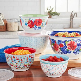 Attractively Designed Mixing Bowl Set