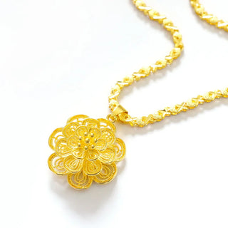 Luxury 24K Gold Flower Pendant Necklace