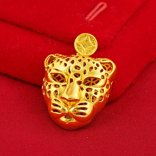 Eye-catching Exquisite Fashion Leopard Pendant
