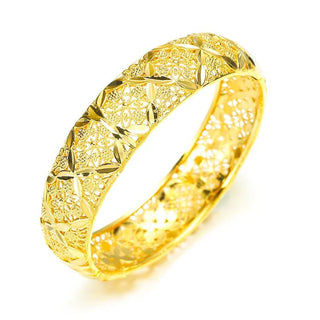 Luxury 24K Gold Buckle Hollow Grass Bracelet - Epictzar Intl.