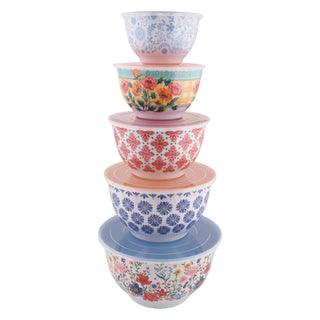 Attractively Designed Mixing Bowl Set