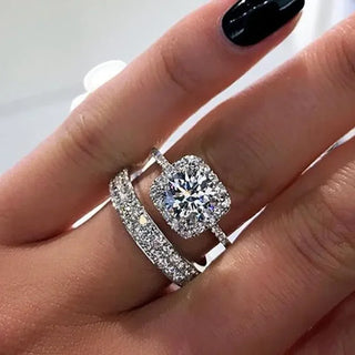 Engagement Real 18k Gold Diamond Ring