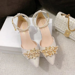 Pointed Metal Beaded Leisure Pump Shoes