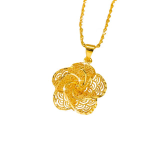 Luxury Gold Flower Pendant Necklace